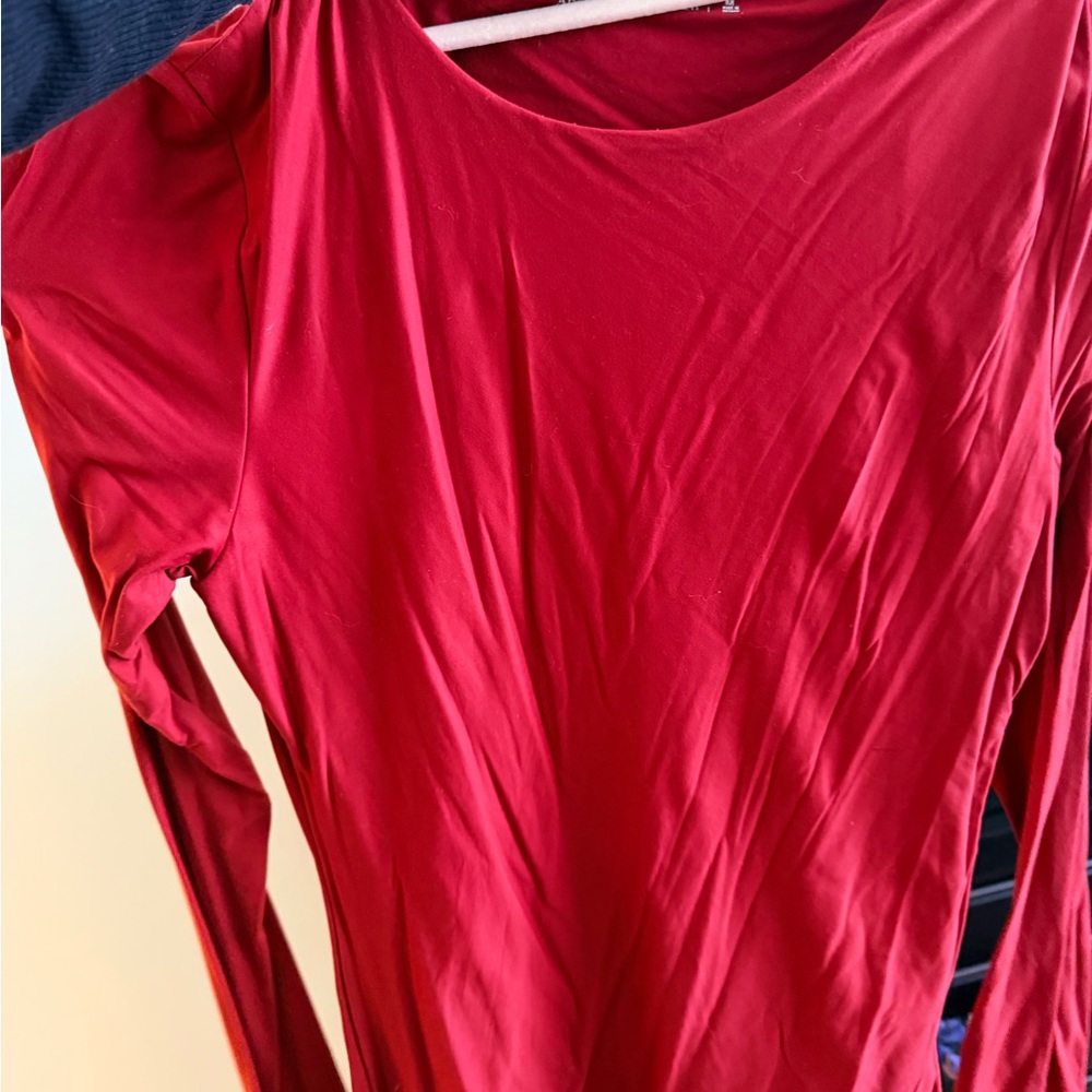 Abercrombie & Fitch Women's Red Long-Sleeve Scoop Neck Top